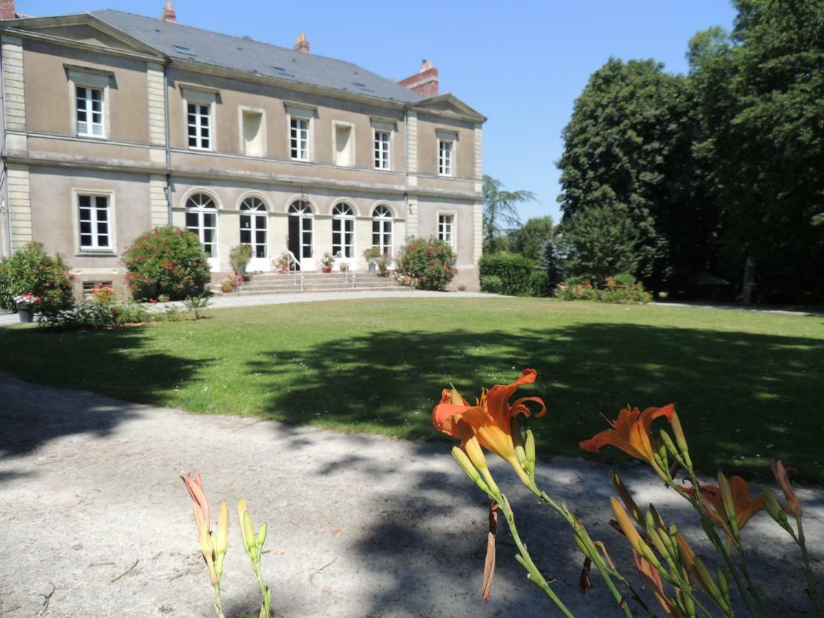 Domaine Du Plessis Grimaud Bed & Breakfast Saint-Viaud Exterior photo
